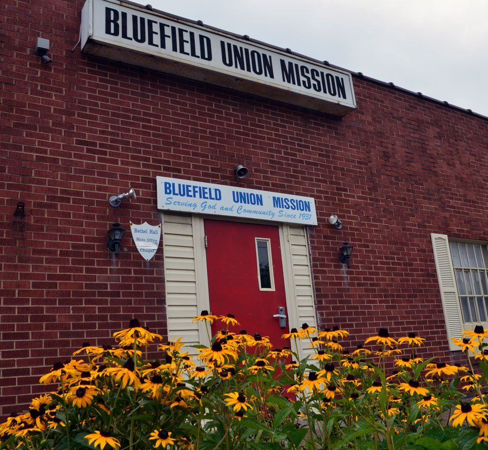 Meals and Assistance to the Homeless at Bluefield Union Mission